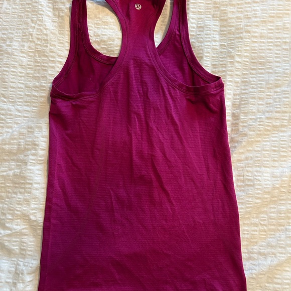 Iululemon swiftly tank - Picture 3 of 3